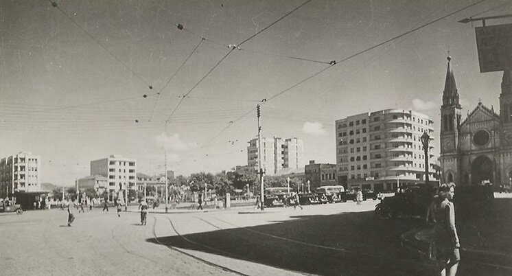 Praça Tiradentes, em Curitiba - Ano desconhecido