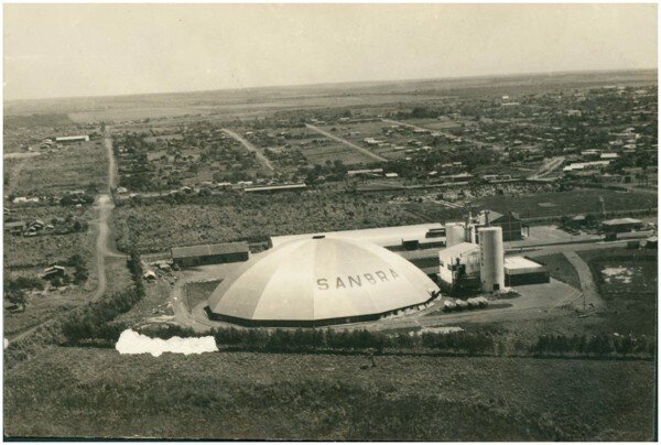 Barracão da Sanbra, em Cascavel - Década de 1950