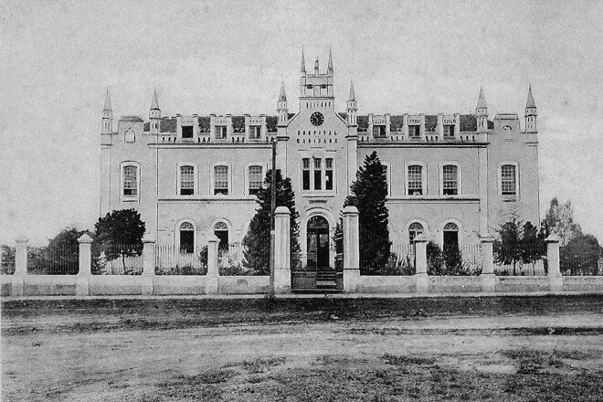 O primeiro hospital de grande porte - Ano desconhecido